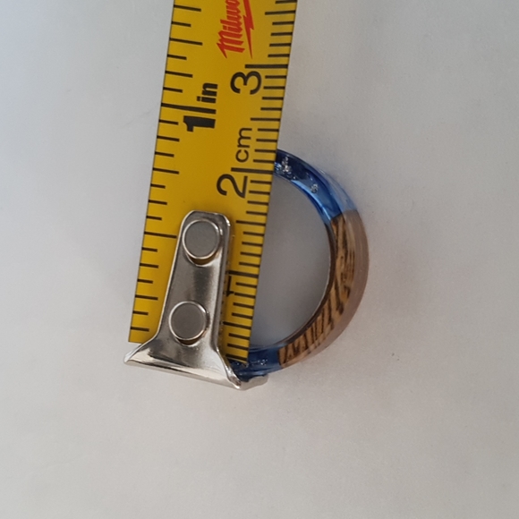 Wood Clear Resin Ring - Picture 8 of 8